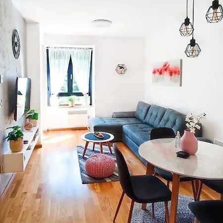 Holiday, Leonardo Vi Zlatibor